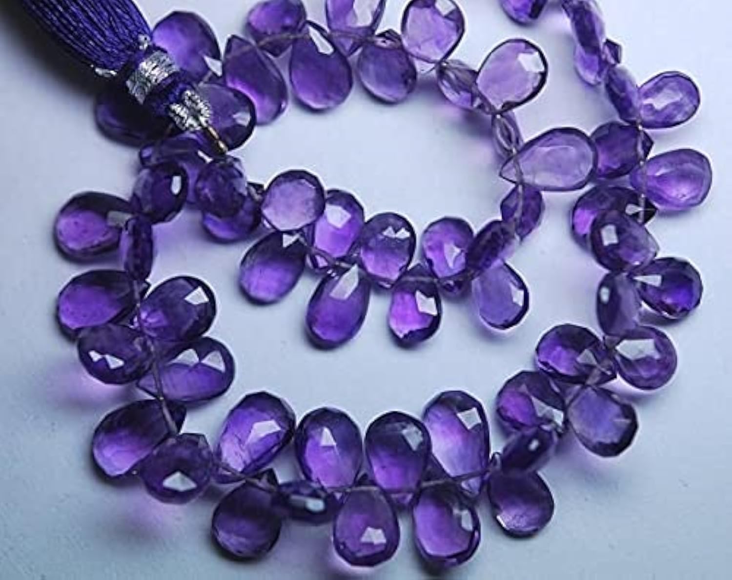 Améthyste briolette poire pour créer vos bijoux bohèmes chics