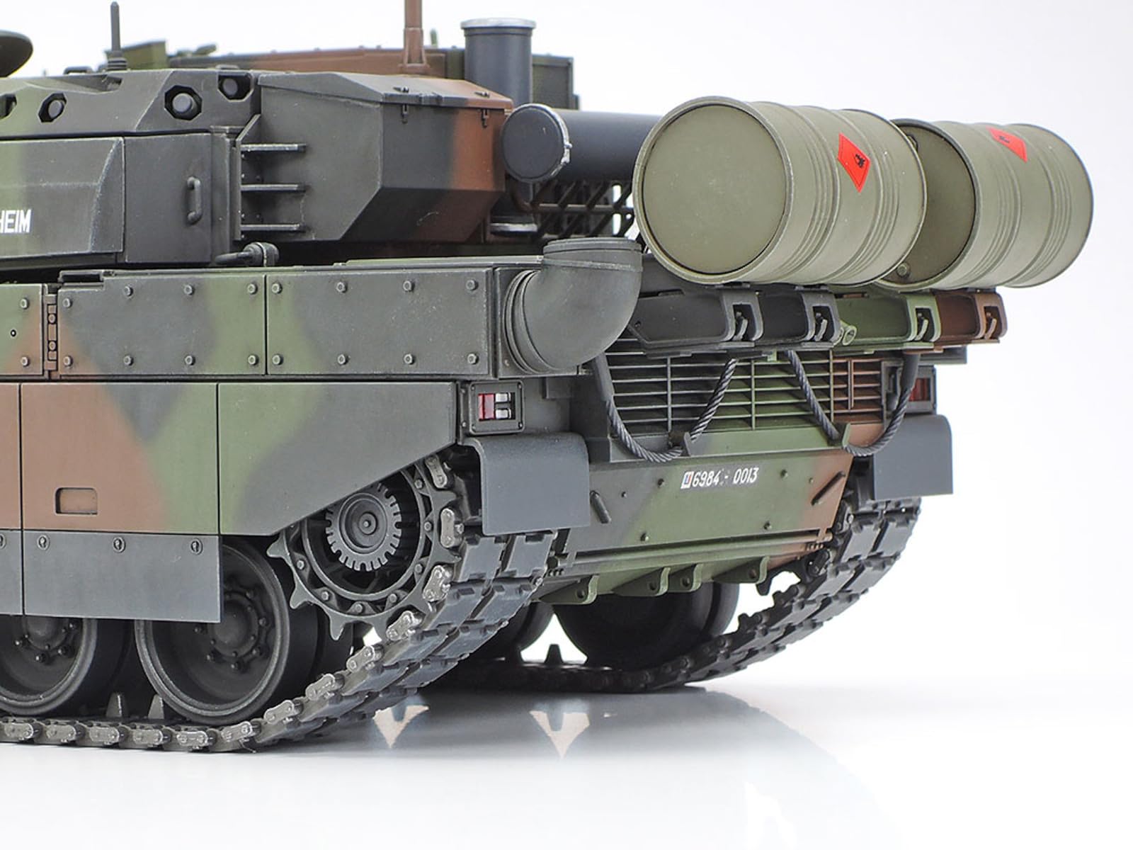 Tamiya 35362-1:35 KPz Leclerc Série 2 - Maquette - Kit de Construction en Plastique - Loisirs créatifs - Collage - Kit de modélisme - Modèle - Assemblage