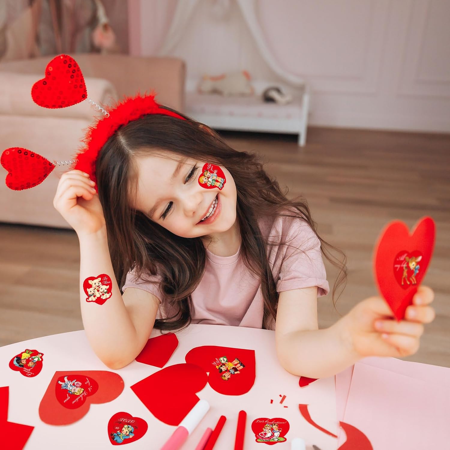 Whaline 1000Pcs Valentine's Day Stickers Retro Vintage Red Heart Shape Self-Adhesive Stickers Roll Envelope Seal Stickers for Wedding Anniversary Invitation Greeting Cards Gifts Decor