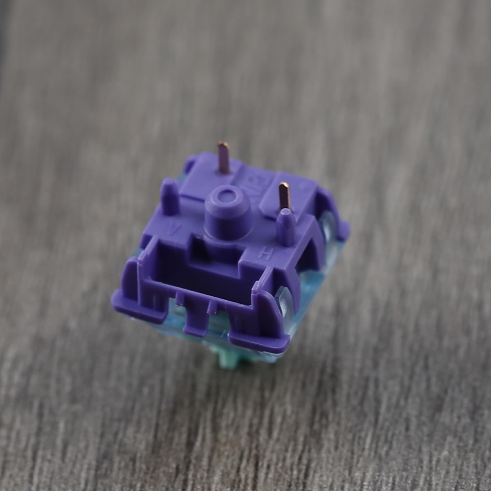 GoPolar x Gateron Azure Dragon V2 70個 GoPolar x Gateron Azure Dragon V2 70個本当に 安い 通販
