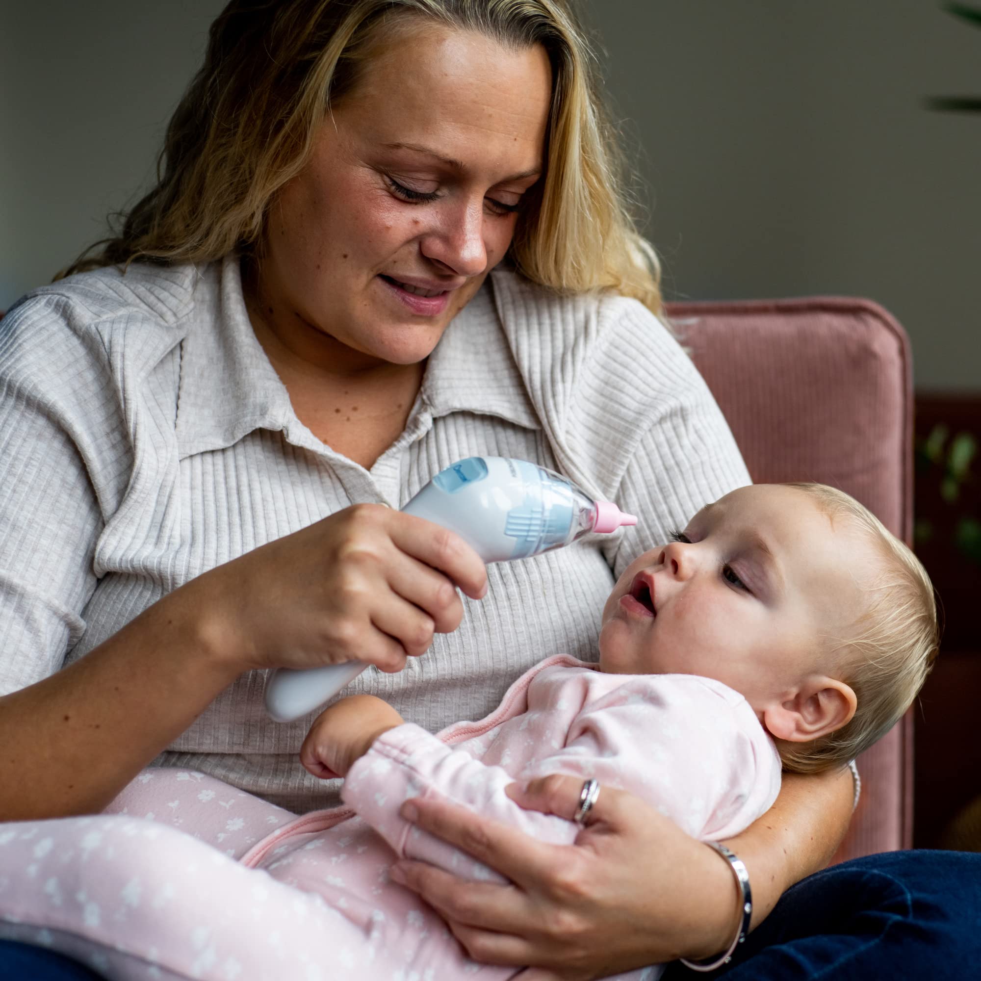 Tommee Tippee Aspiratore Nasale Elettrico per Neonati e Bambini Piccoli, Apparecchio per la Pulizia del Naso a Batteria per Alleviare la Congestione Nasale, 0 m+