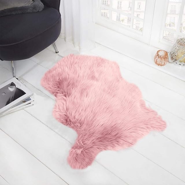 Sienna Faux Sheepskin Fur Fluffy Rug Microsuede Carpet Plain Silky Non-Shed Soft Polyester Floor Mat White Silver Grey (Blush Pink, 60 cm x 90 cm (1'9" x 2'9"ft))