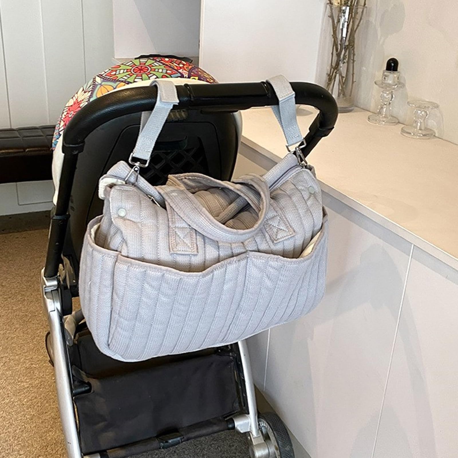 Borsa da viaggio multifunzionale da appendere al passeggino con tasche multiple per pannolini e biberon