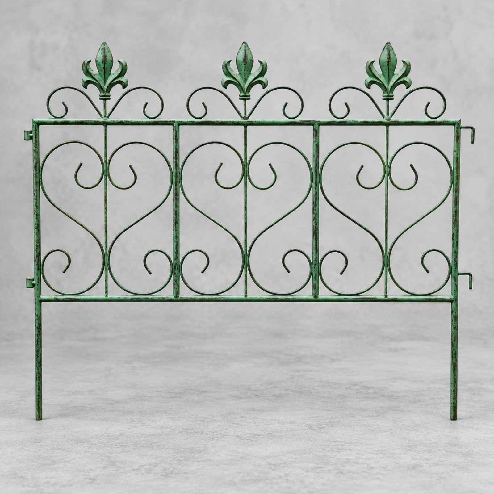 Pannello di Recinzione in Acciaio Decorazioni Cuore Resisn Inmperie Pannello da Giardino con Piedini Appuntiti per Percorsi, Verde