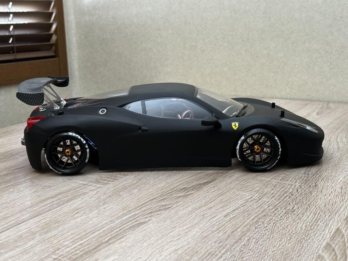 フェラーリ458 Italia ブラックメタリック　模型 Amazon | □【京商/マテル】 (1/18) フェラーリ 458 イタリア