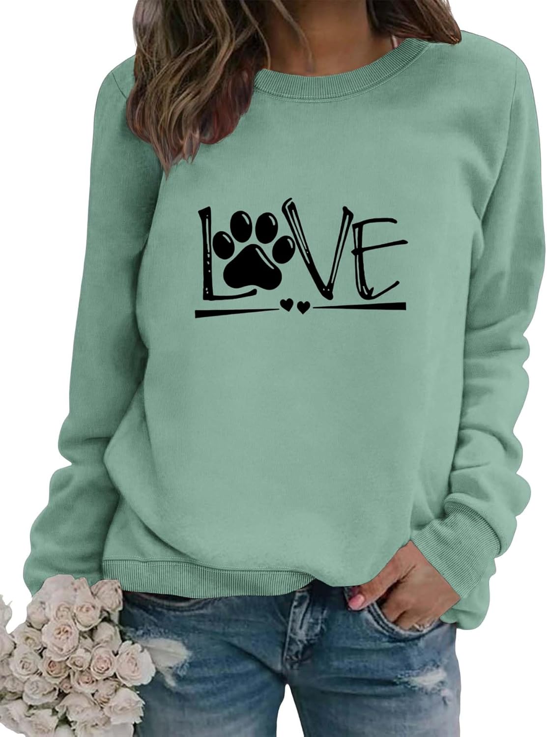 Womens Dog Mom Crewneck Sweatshirts Love Paw Print Graphic Casual Pullover Tops Dog Lover Long Sleeve Shirt