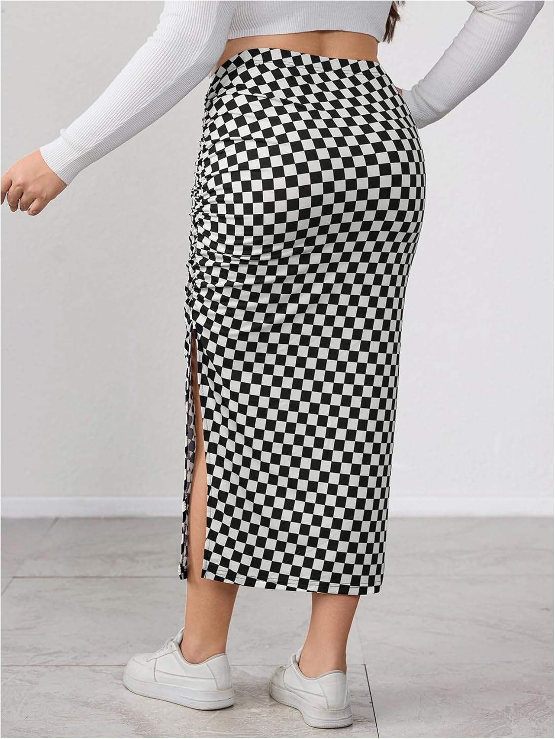 WDIRARA Women's Plus Size Checkered Split Thigh Midi Skirt Ruched High Waisted Bodycon Skirts - Image 2