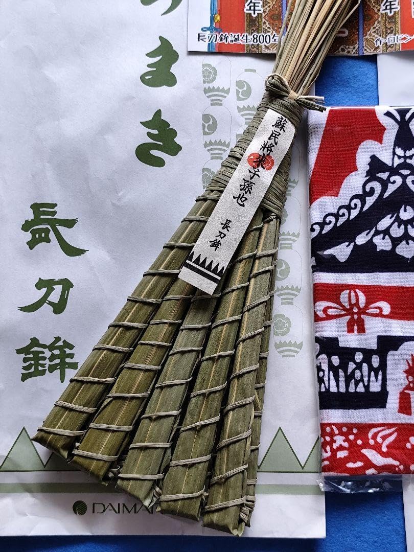 令和七年(2025)　祇園祭　長刀鉾厄除粽　三本をまとめて　本蒔絵京漆器根付付き 令和七年(2025) 祇園祭 長刀鉾厄除粽 三本をまとめて 本蒔絵京漆器根付