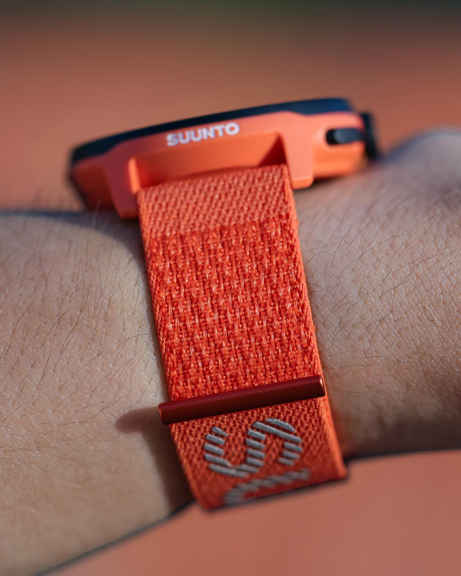 22 ATH7 LOOP TEXTILE STRAP CORAL ORANGE S+M