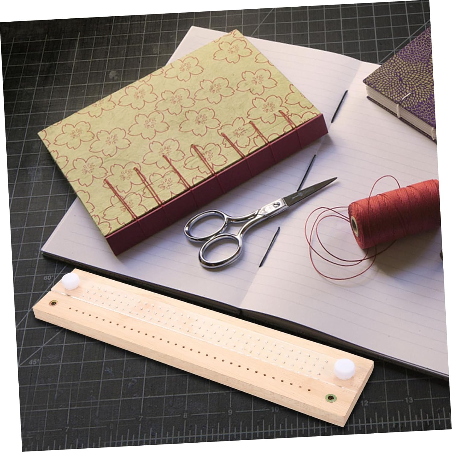 OSALADI Bookbinding Kit for DIY Crafts Hand Bookbinding Tools Set Sewing Needle Punching Tool for Journals and Scrapbooks