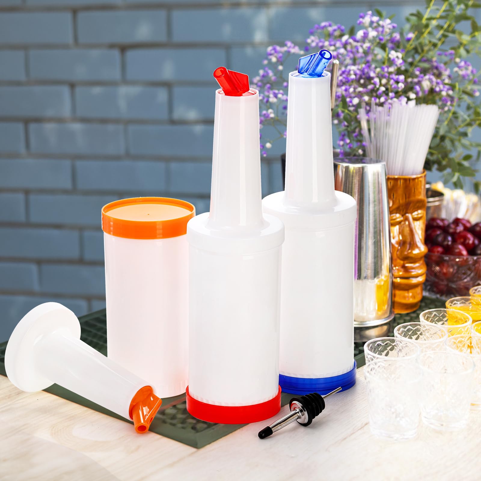 Paquete de 6 botellas de plástico para verter jugos con 12 botellas de acero inoxidable, dispensadores de jugo de plástico de 34 onzas para bar, hogar, cocina, suministros de fiesta 7