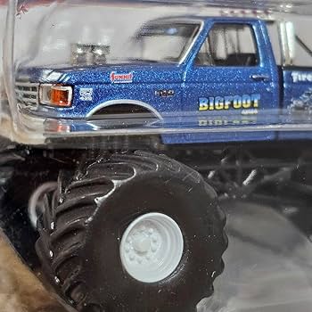 グリーンライト　激レア！チェイス！　ビッグフット　モンスター　トラック Amazon.co.jp: HW MONSTER TRUCKS レア チェイス モンスター