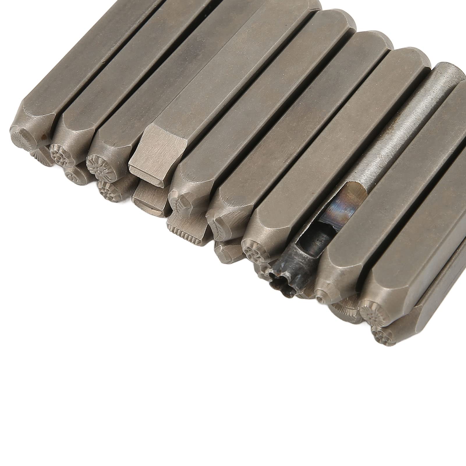 Generic Kit per Punzonatura Metallo, Set di Timbri con Motivi Diversi, 20 Pezzi, for Lavorazione Artigianale e Incisione su Metallo | Set punzoni in acciaio per incidere gioielli, chiavi e posate fai-da-te