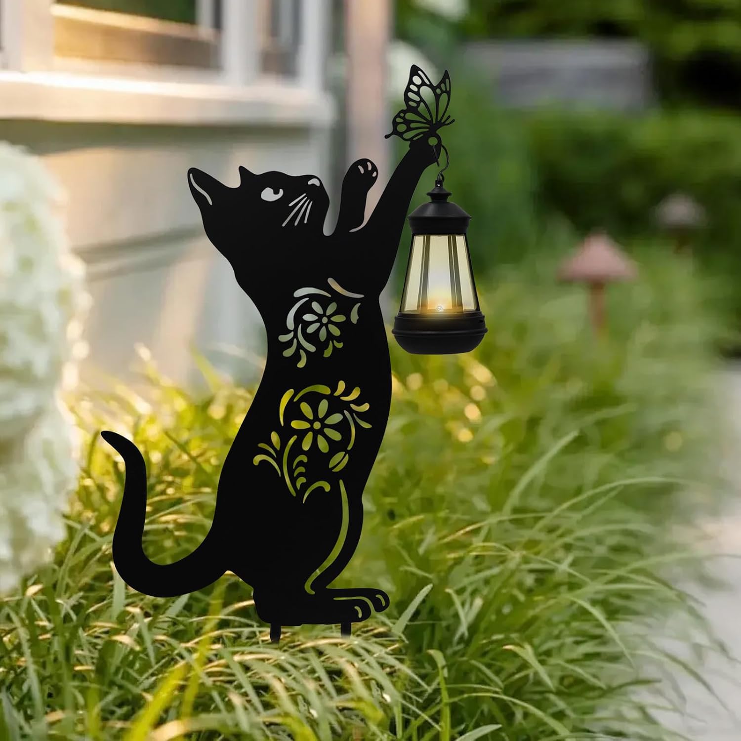 Solar Lights Outdoor Garden Decor - Metal Cat Holding Lantern Stake, Waterproof Solar-Powered Pathway Light for Yard, Pathway, Lawn, Patio - Unique Gift for Cat Lovers Halloween Christmas Garden Decor