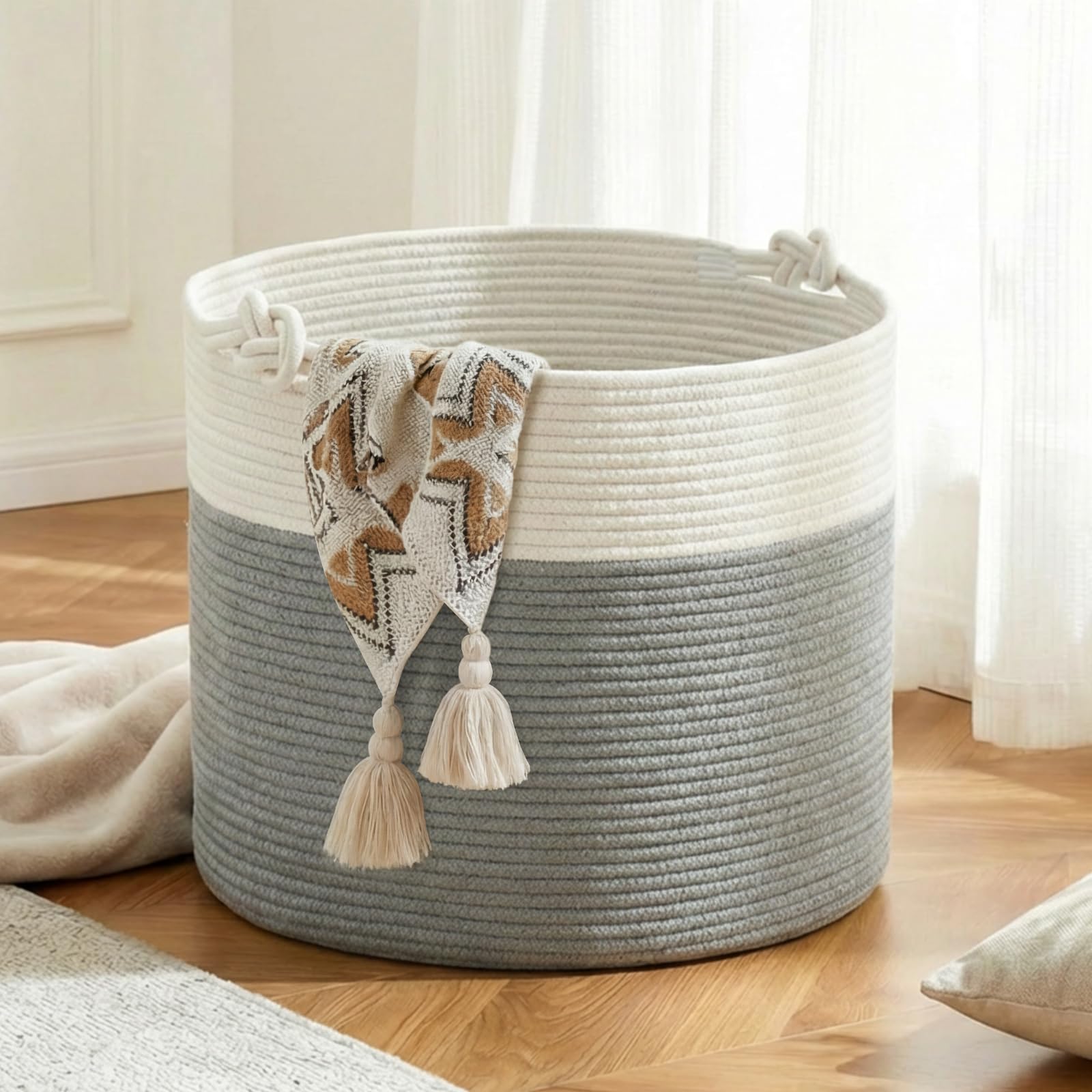 COSYLAND Cesto de Ropa Sucia de Cuerda de Algodón D50 x H35 cm – Cesta para la Ropa Sucia con Asas – Cesto Plegable para Mantas, Juguetes y Lavandería – Blanco Crema y Gris Claro