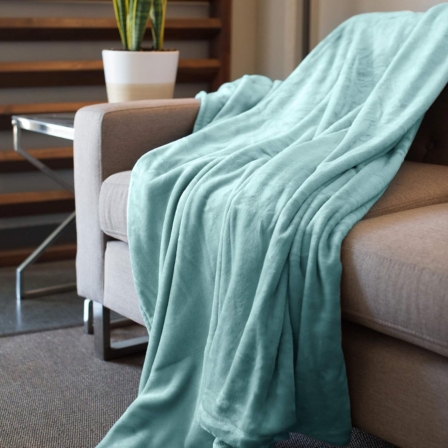 Kingole Flannel Fleece Microfiber Throw Blanket, Luxury Celadon Travel/Throw Size Lightweight Cozy Couch Bed Super Soft and Warm Plush Solid Color 350GSM (50 x 60 inches) : Home & Kitchen