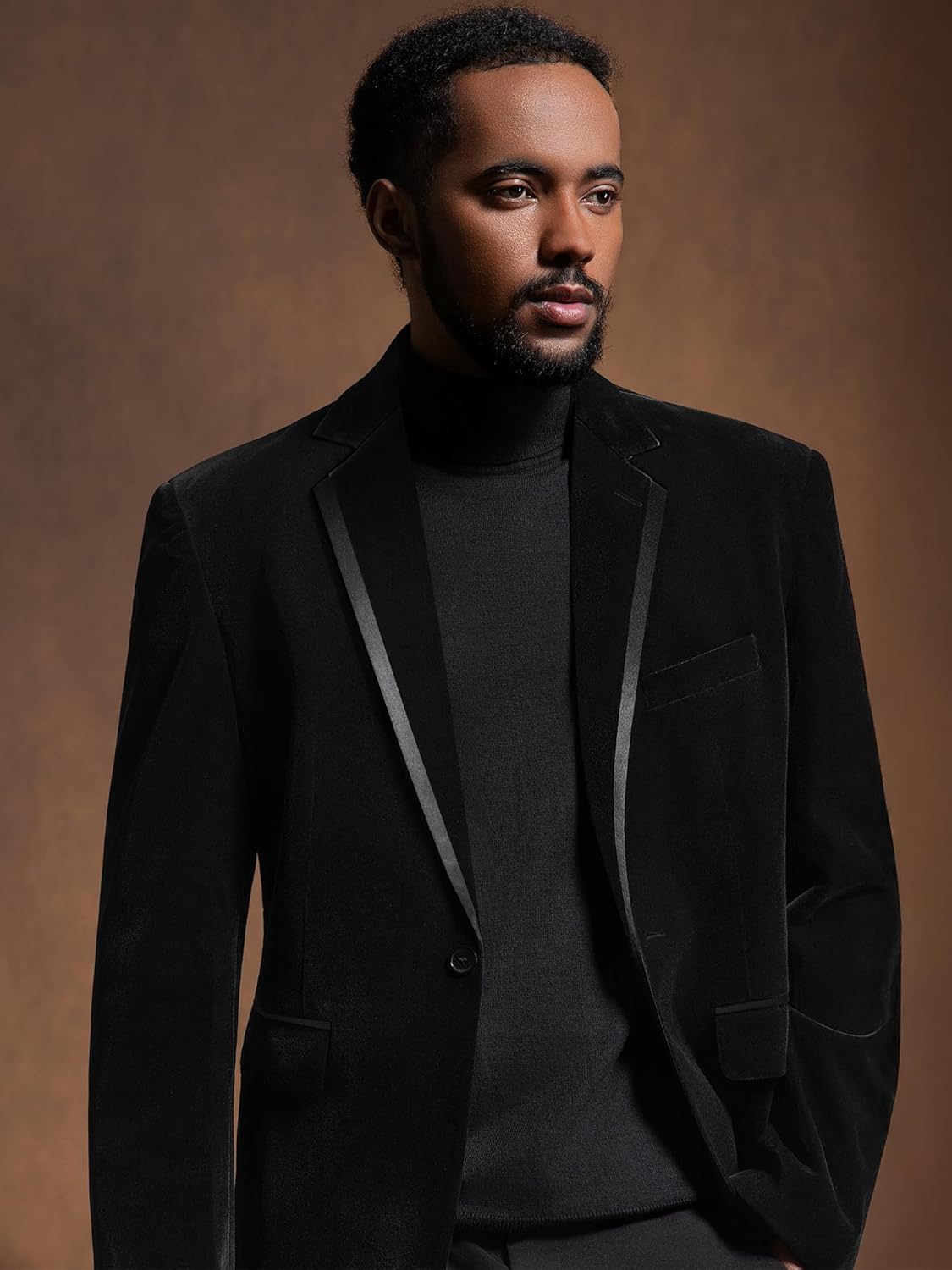 MAGE MALE Men's 2 Piece Velvet Suit Peak Lapel One Button Slim Fit Tuxedo Blazer Party Dinner Jacket & Pants - Image 3