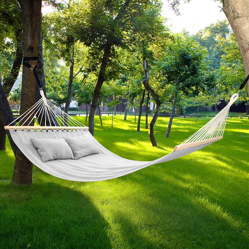 Bakaji Hamac de Jardin Double 2 Places 232 x 148 cm Barres transversales en Bois Revêtement en Polycoton avec 2 Coussins et Sangles Design Moderne pour Jardin Terre Camping (Gris Clair)