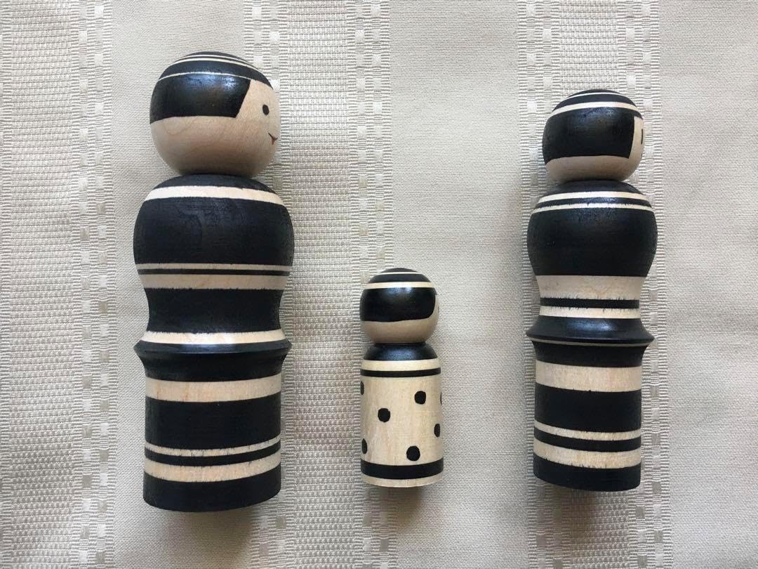 ルビンのこけし ファミリー ブラック 黒 限定品 青森県黒石市 22000円 ルビンのこけし ファミリー ブラック 黒 限定 青森県黒石市