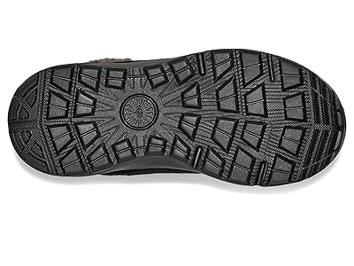 Amazon.com | UGG K TERRETRAIL Cozy LACE Snow Boot, Black, 13 Amazon.com | UGG K TERRETRAIL Cozy LACE Snow Boot, Black, 13
