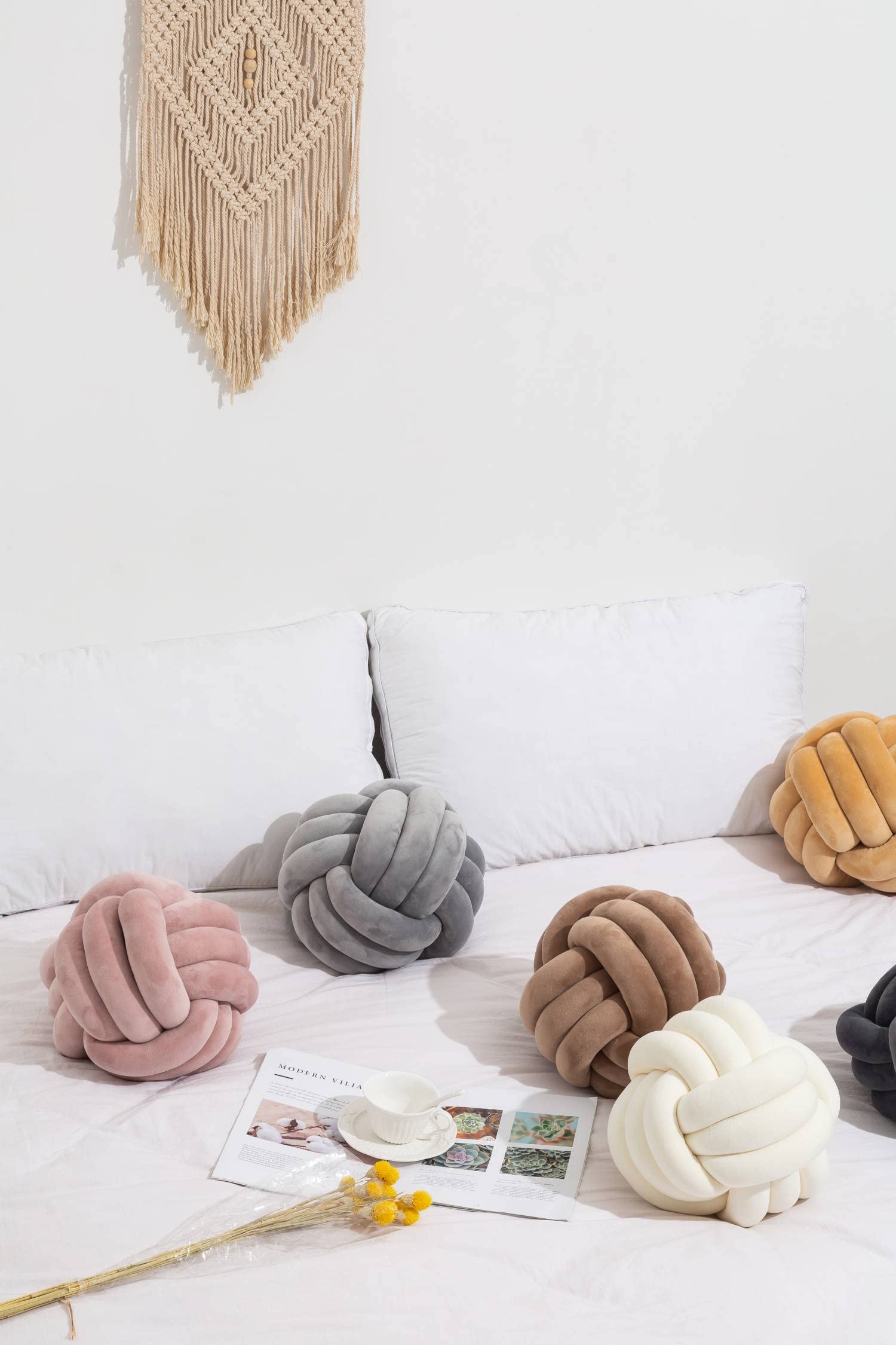 MOJUN Knot Ball Pillow, Round Knot Pillow Cushion Pillow Home Decoration Plush Throw Pillow, Knot Pillow for Kids Toy Home Sofa Couch Bed Living Room (8.6inch, Light Gray)