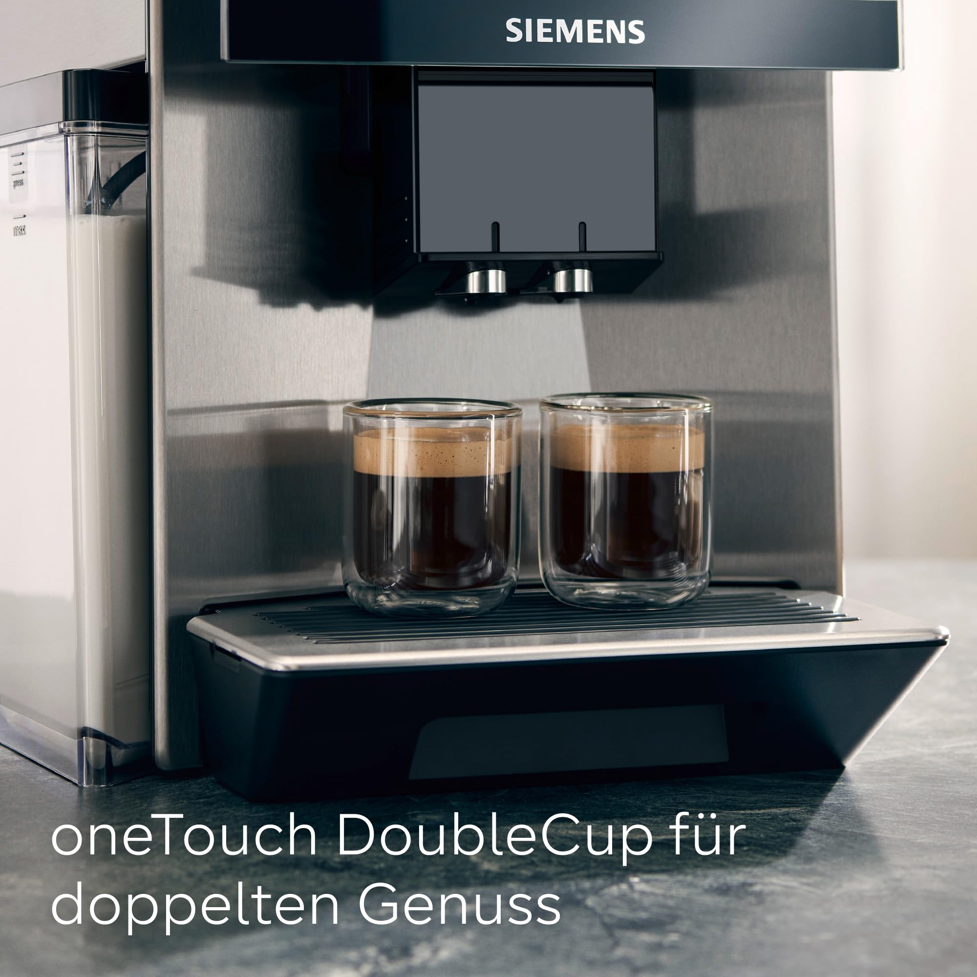 Siemens Kaffeevollautomat EQ900, großes farbiges TFT-Display, 36 Heiß- und Kaltgetränke, Cold Brew, super leise, Keramikmahlwerk, Doppeltassenfunktion, Steuerung per App, Edelstahl, TQ903D03