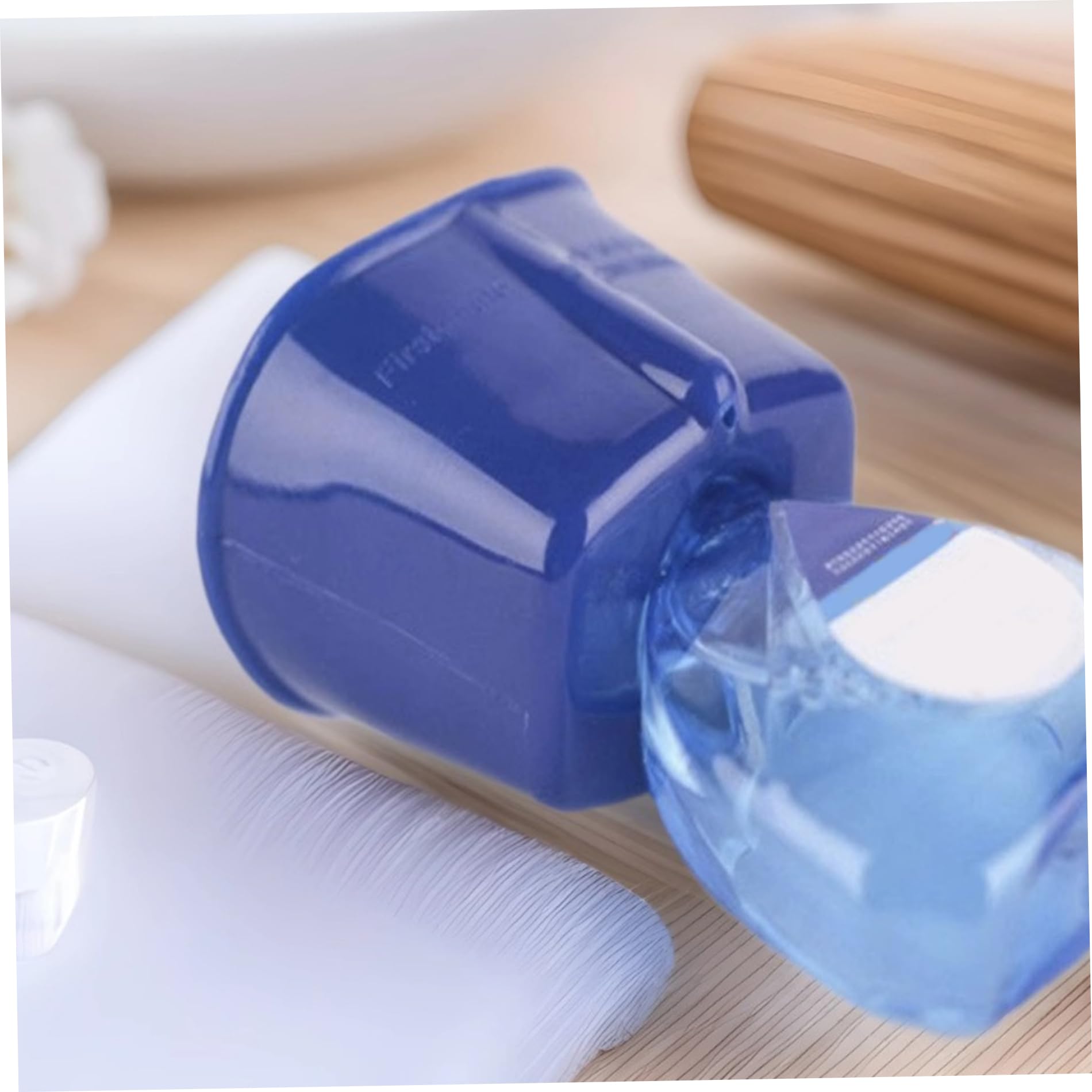 Dispositif d'aide à l'application de Gouttes oculaires Guide de Gouttes oculaires réutilisable en Plastique pour Personnes âgées Outil Compte- 2, 36 x 2, 36 x, 76 Pouces