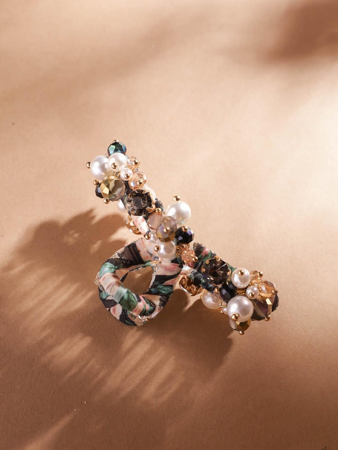 MINACHI Pearl Crystal Hair Claw Clip for Women, Decorative Pearl Rhinestone Hair Accessory, Elegant Hair Claw