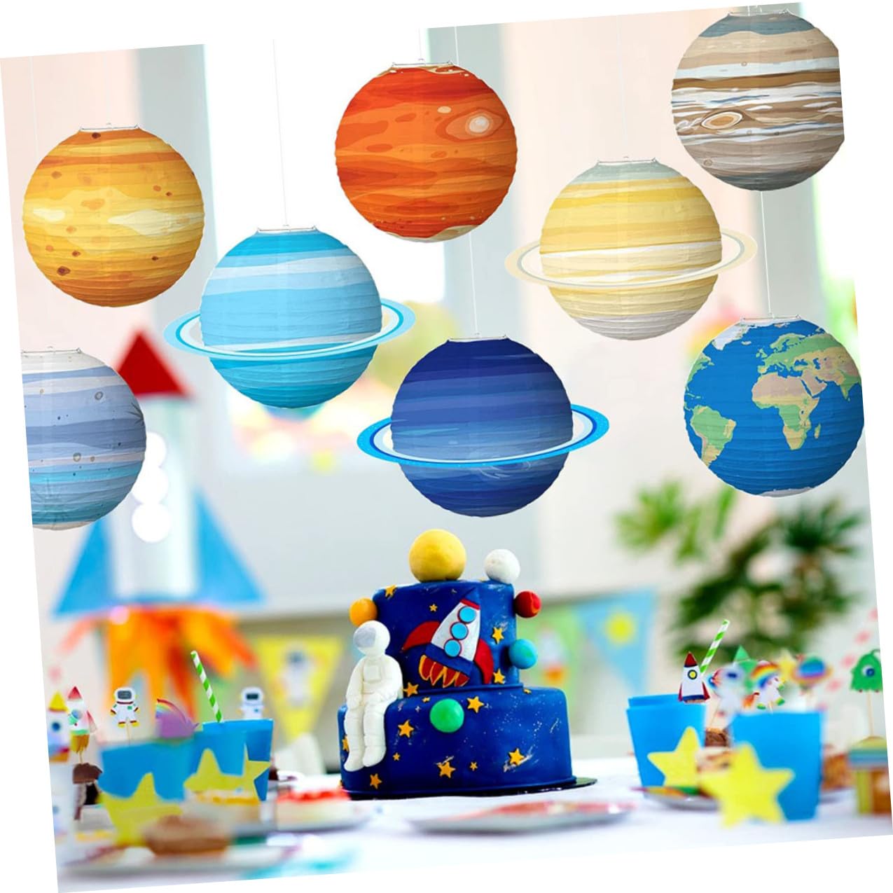 8 Stück Teiliges Planetenset Papierlaternen Weltraum Dekoration für Kindergeburtstag Raumdeko mit Sonnensystem Motiven in Braun Rot Hellblau Gold Dunkelblau Gelb und Blau