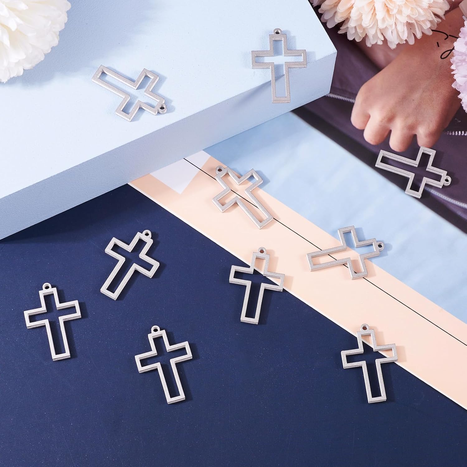 Pandahall 10Pcs Stainless Steel Cross Open Back Bezel Pendants 32.5x22x3mm Bezel Hollow Mold Pressed Flower Charms with Loop for DIY UV Resin Jewelry Making - Image 2