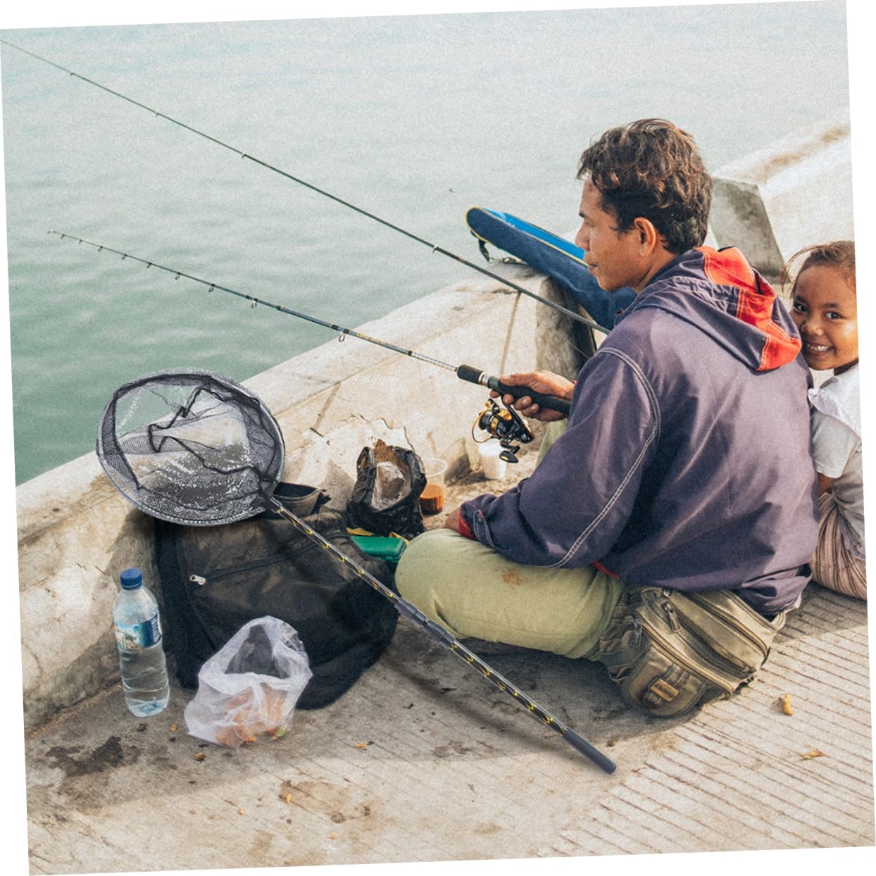 Yardwe Extendable Fishing Net Fine Mesh for Fish Tank Pool Skimmer Net for Easy Maintenance for Betta and Shrimp Sturdy Black Design