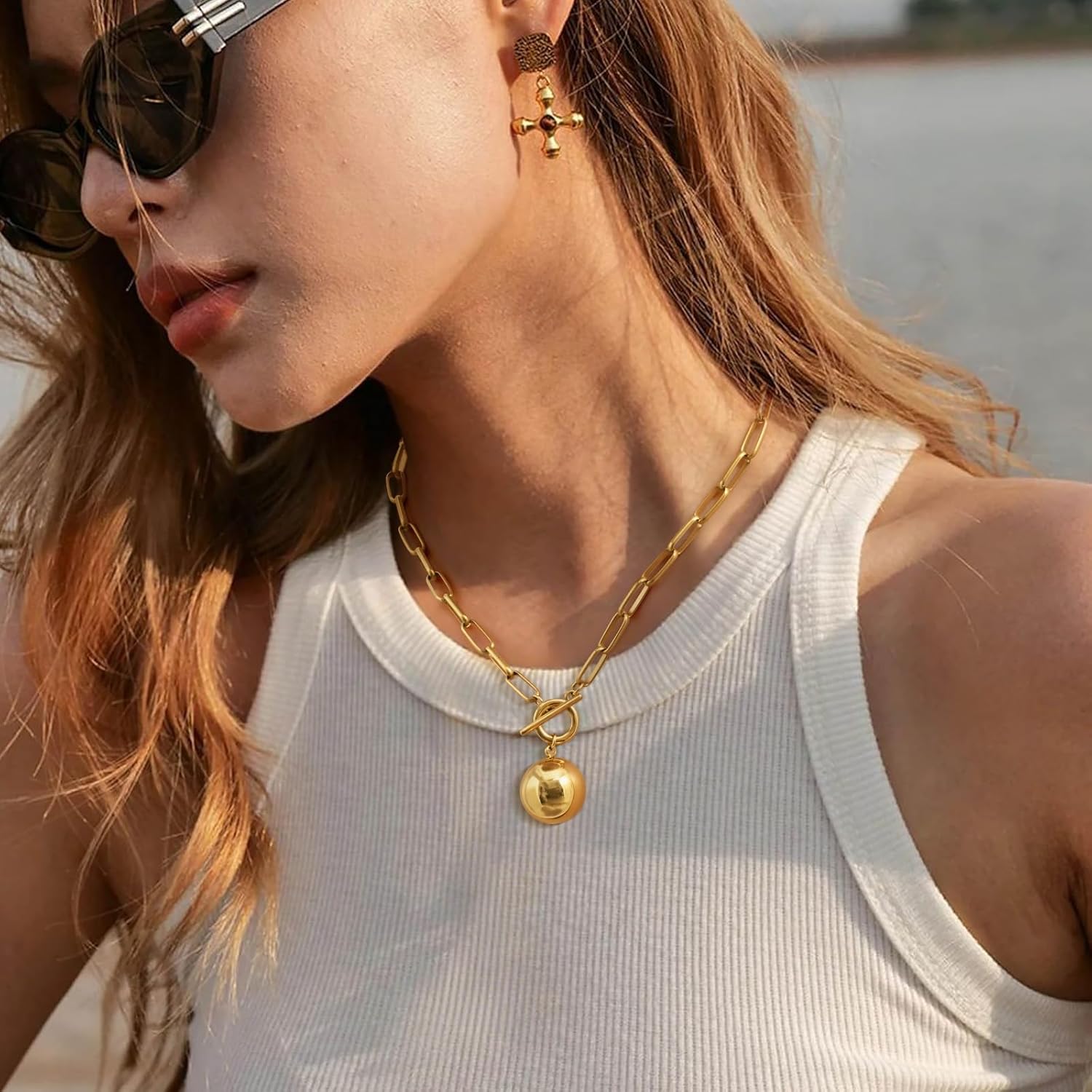 Chunky Gold Necklace for Women - 18K Gold Plated Statement Chunky Heart Pearl Pendant Necklace, Non Tarnish Stainless Steel Statement Charm Cuban Chain Necklaces, Trendy Jewelry Christmas Birthday Gift for Her - Image 4