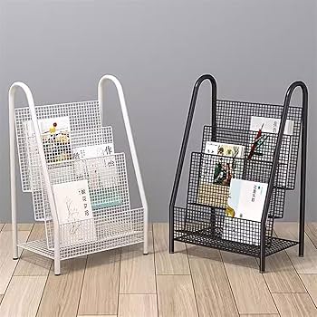 Amazon｜床置きマガジンラック 床から天井までのマガジンラック