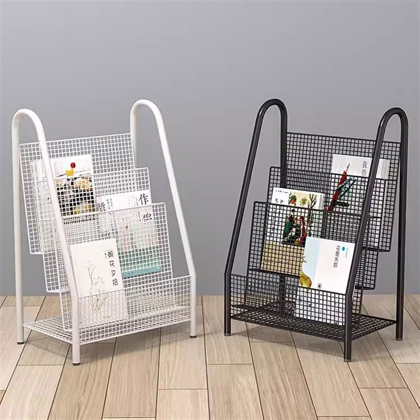 Porte-magazines métal 9 fentes or, support triangle livres/magazines, bureau /salon, 26 cm - Maison Porte-magazines métal 9 fentes or, support triangle livres/magazines, bureau /salon, 26 cm - Maison