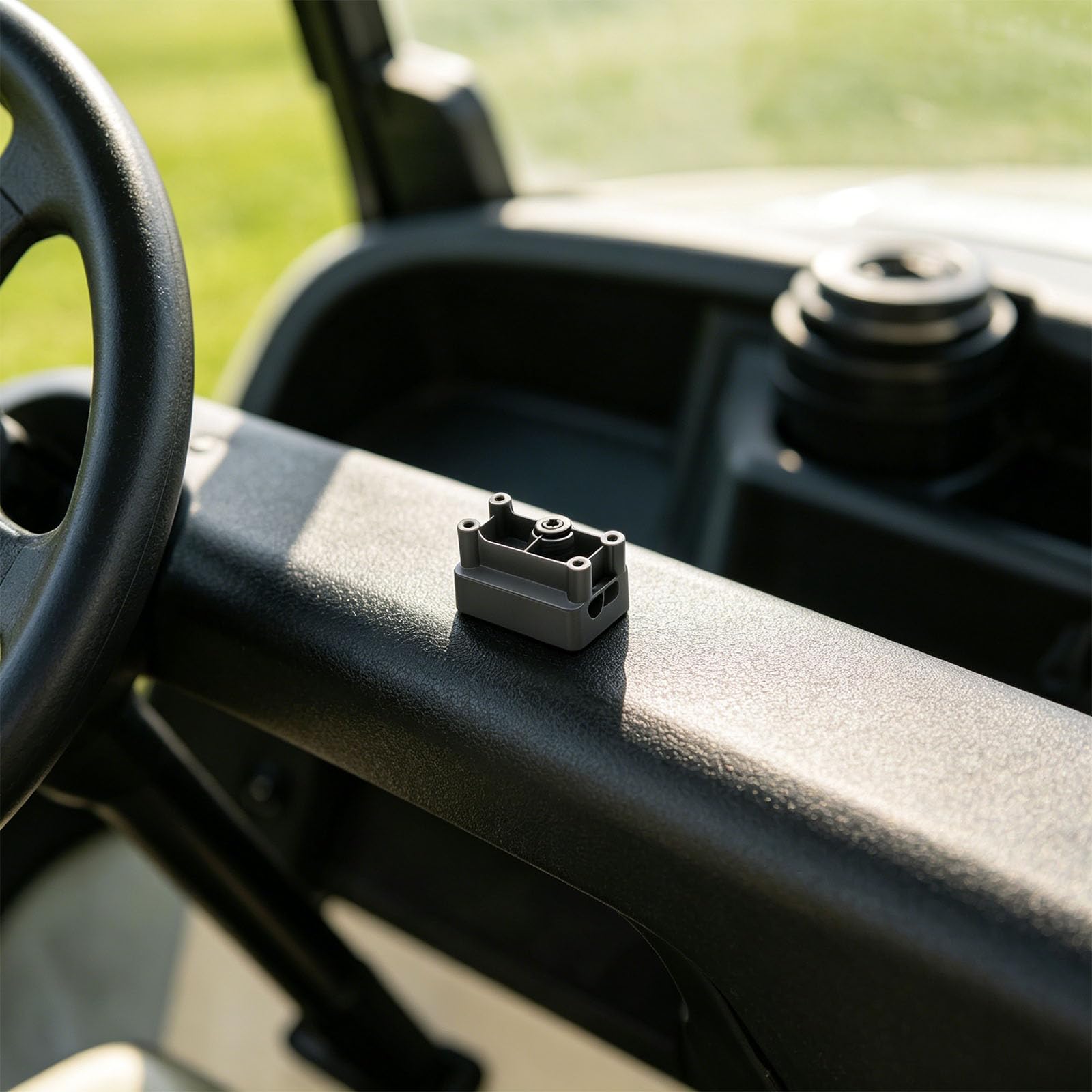 Distributore di potenza di uscita divisore di tensione multipla per auto turistica elettrica costruita con materiali ABS Golf Cart Regolatore di tensioni