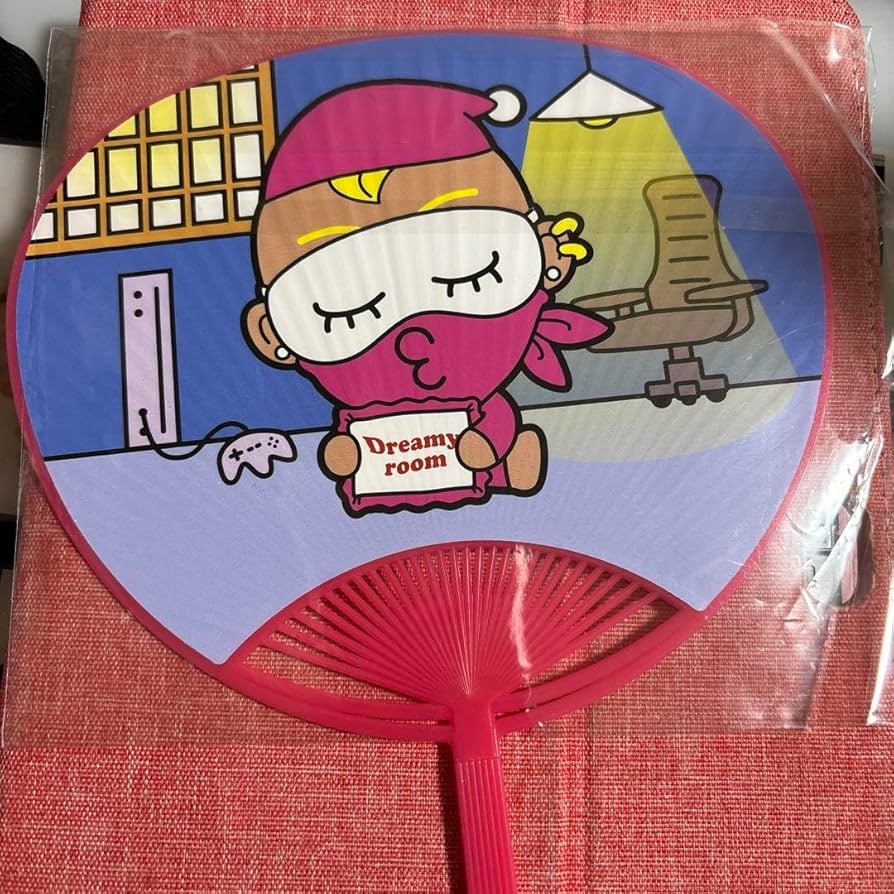 Amazon.co.jp: ELLY キャラ ミニうちわ 公式 : おもちゃ