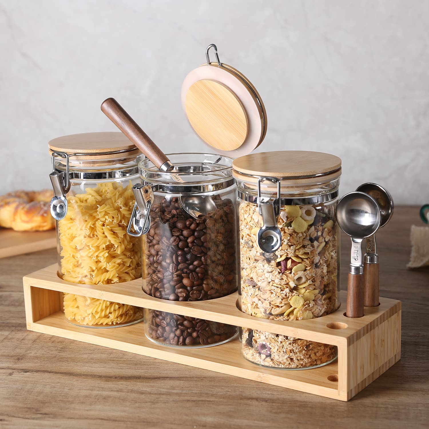 KKC Barattoli di Vetro con Coperchio in Legno Ermetico per la Conservazione Alimenti,Contenitore di Vetro Ermetici per Chicchi di caffè, Tè, 1,15 L, Set 2 Pezzi
