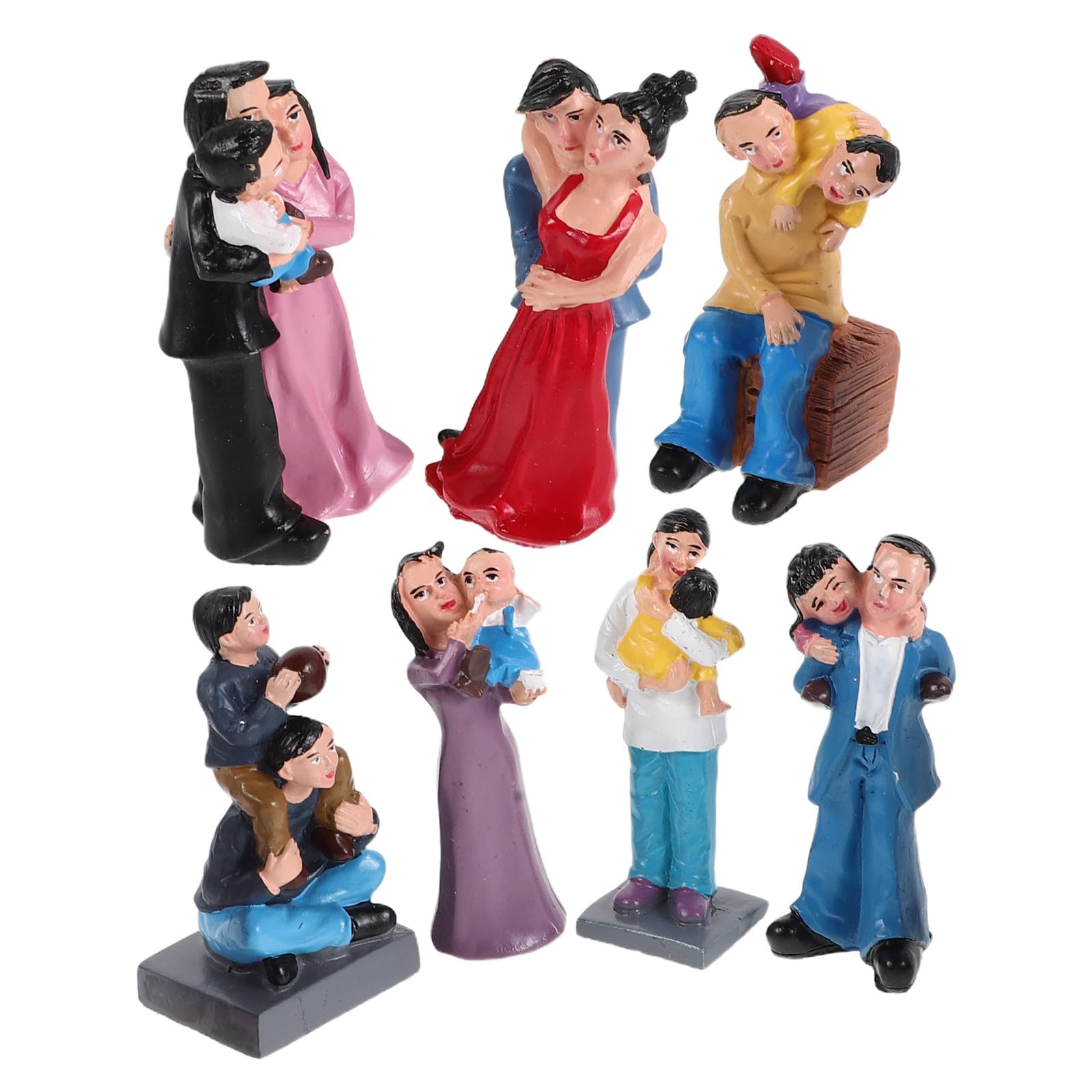 Statuettes miniatures famille sur table et étagère : lot de 7 figurines de décoration
