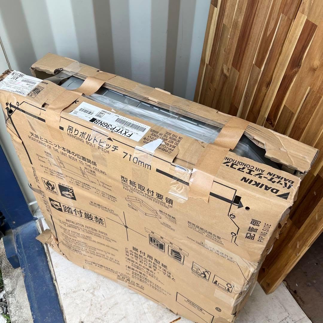 C74未使用品✨　ダイキン　マルチエアコン　天井埋込　内機のみ C74未使用品✨ ダイキン マルチエアコン 天井埋込 内機のみ C74未