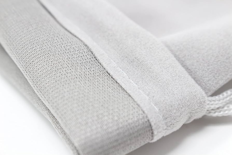 BOUCHERON アクセサリーシルバーケース、巾着（2個）、紙袋（2