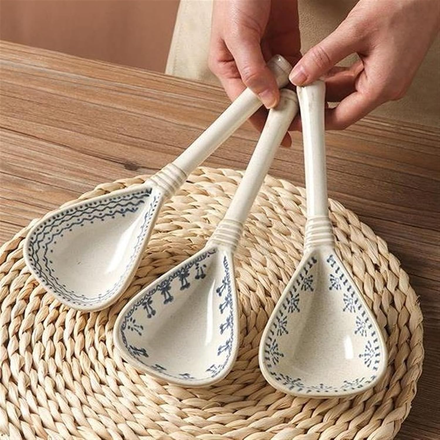 Soup Spoon 1pcs Blue and White Long Handle Small Rough Pottery Vintage Household Suitable for Rice Ramen Oatmeal Cereal Dinner(Large)