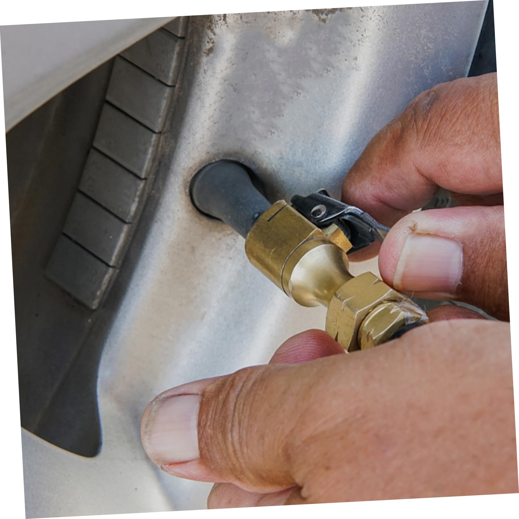 PLAFOPE 5Pcs Heavy Duty Copper Air Chuck Tire Inflator Accessories Lock Clip for Secure Inflation Compatible with Tire Pumps and Compressors Maximum