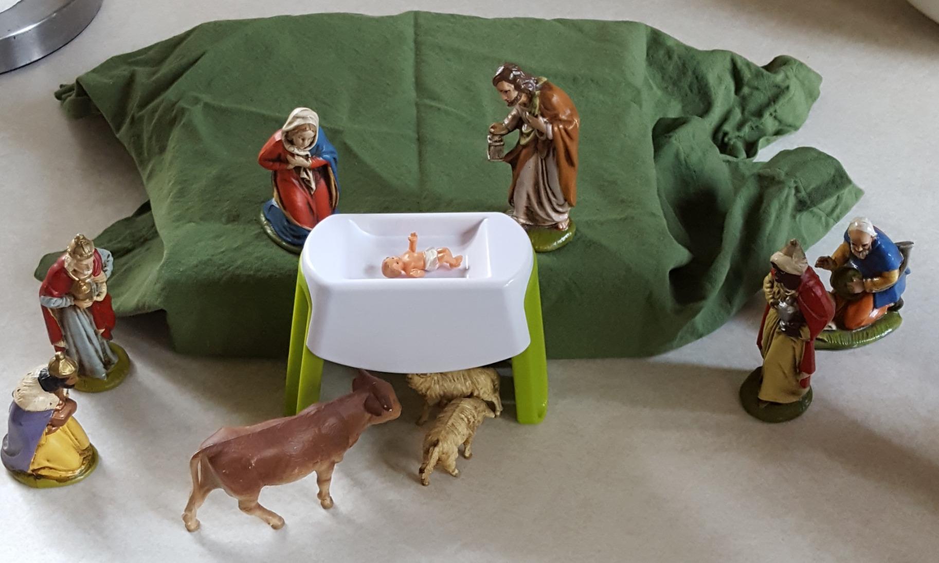 Joie Bagel Slicer Pack of 2 Home & Kitchen