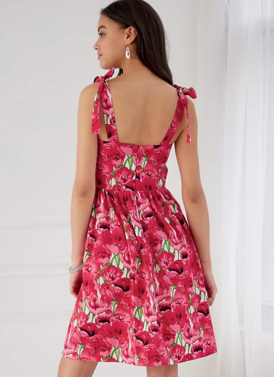 McCall's Patterns Misses' Dresses, Romper and Jumpsuit sewing pattern, E5 (14-16-18-20-22), Multi