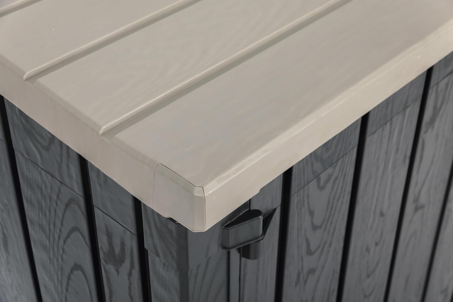 Corner detail of Toomax Stora Way XL Storage Shed with lid closed