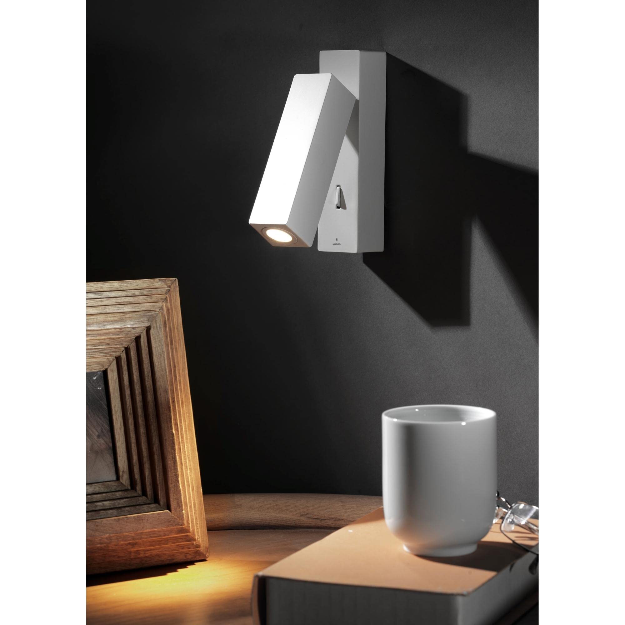 LEDS·C4 Luz de Lectura LED 3W 3000K Blanco, Ideal para Superficie, 108lm, Iluminación Interior Moderna, Eficiencia Energética, Diseño Compacto y Elegante
