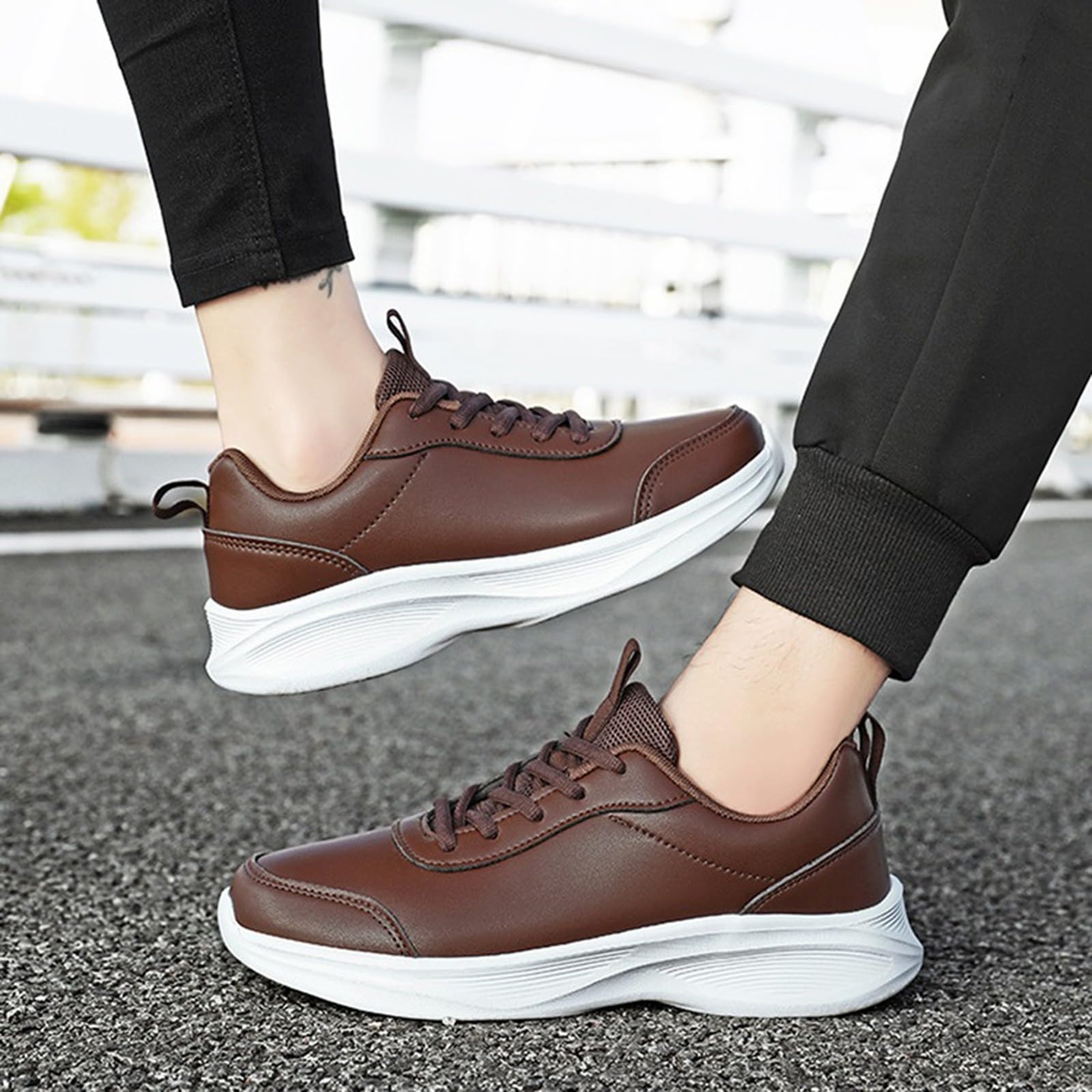 Baskets pour femme - Noir - Avec semelle blanche - Légères - En cuir - Antidérapantes - Respirantes - Chaussures de tennis épaisses - Avec lanières - Chaussures de fitness - Chaussures de marche