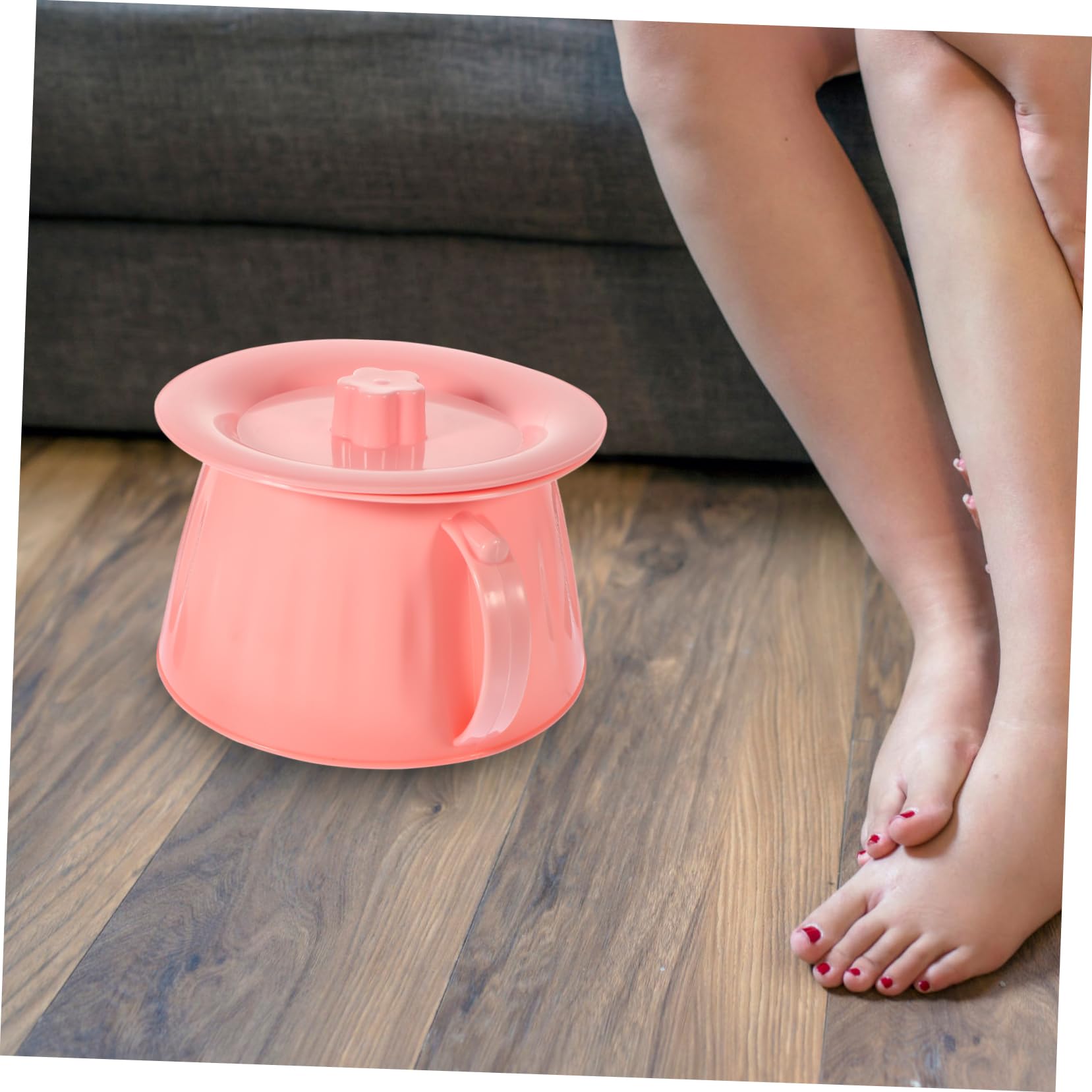 NULYLU Plastic Urinal Pot for Night Toddler Training Potty Portable Easy to Clean