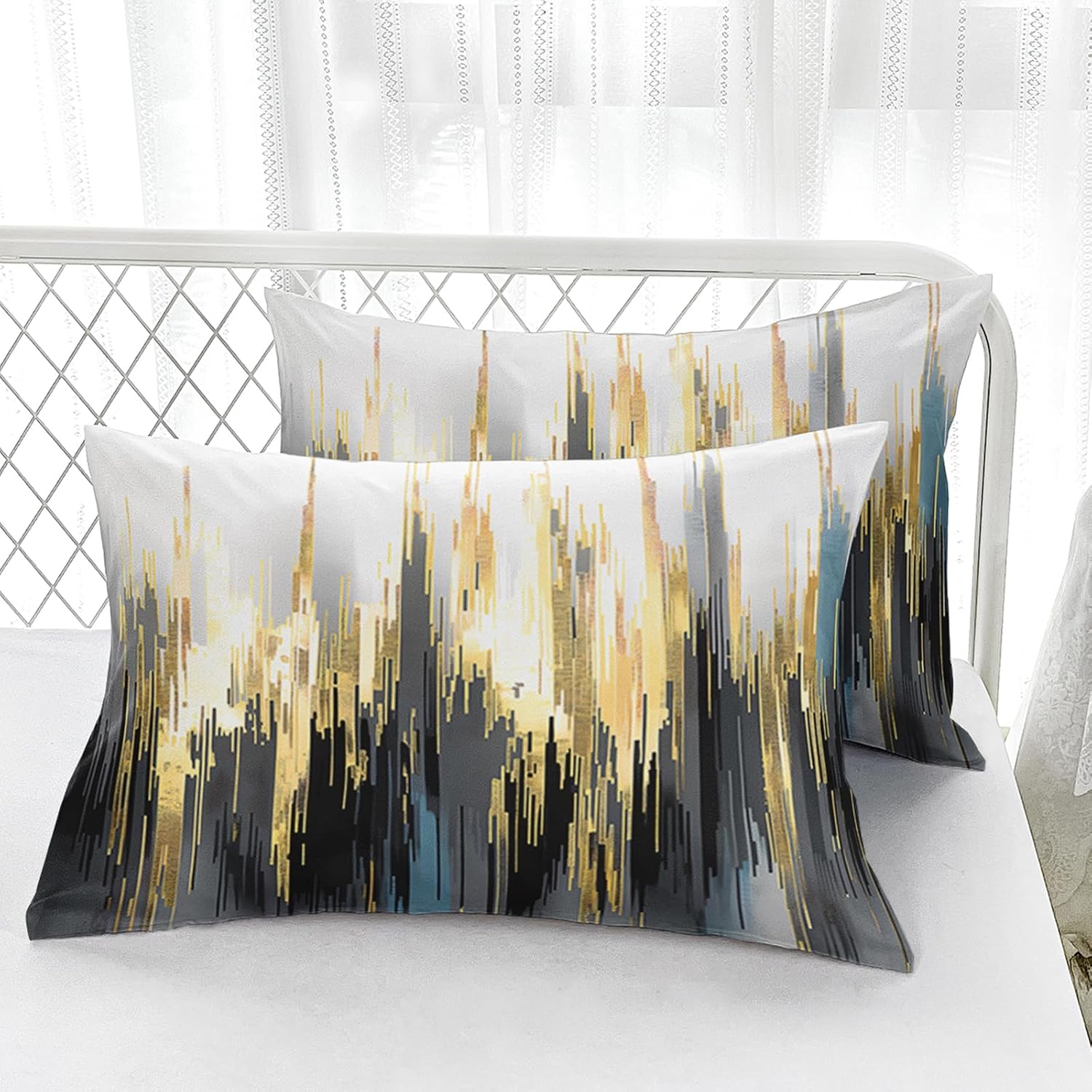 Black White Gold Gradient Color Print Comforter Set King Size,Abstract Art Bedding Set,Patchwork Printed Quilted Set for Teens Adult,with 1 Comforter and 2 Pillow Case - Image 3