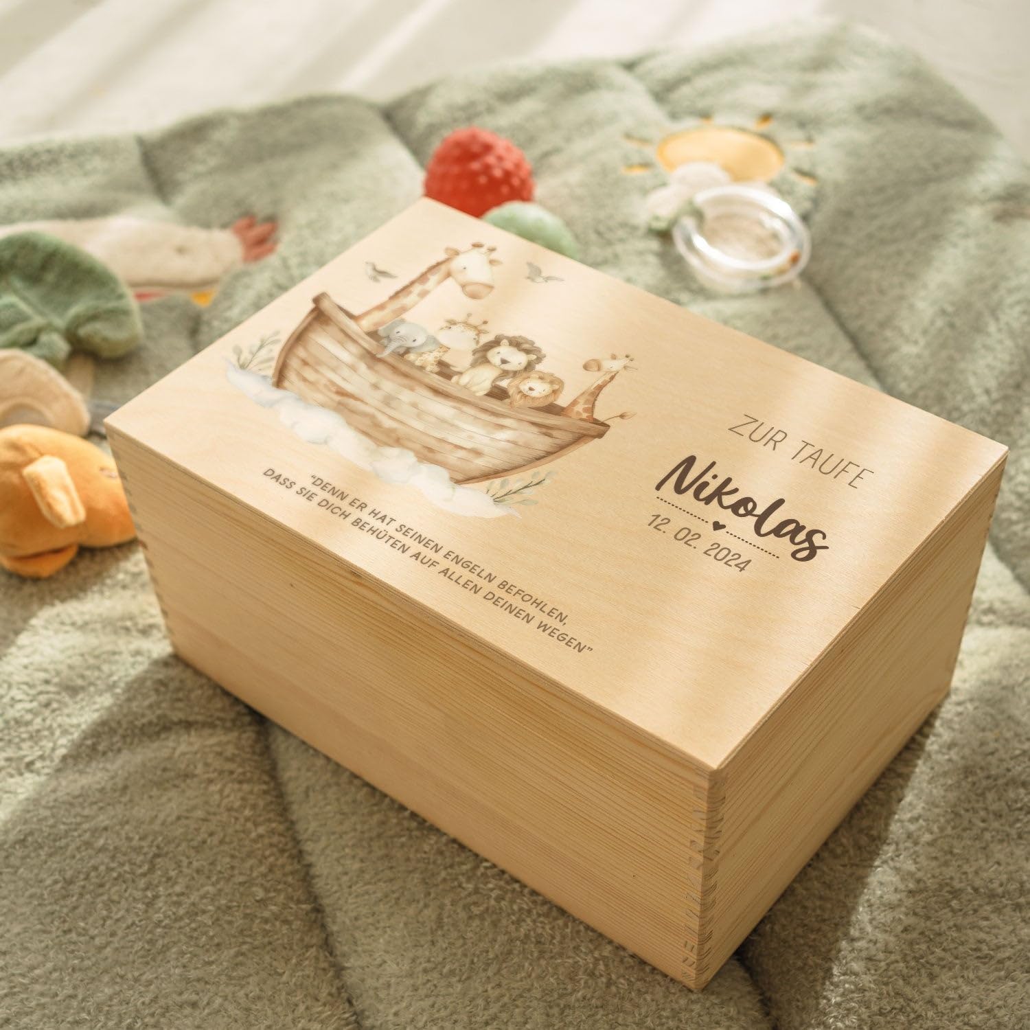 GRAVURZEILE Bedruckte Erinnerungskiste - Arche Tiere - Personalisiert mit Name & Datum - Erinnerungsbox für Mädchen & Jungen - Geschenk zur Kommunion, Konfirmation & Taufe - Erinnerungsbox